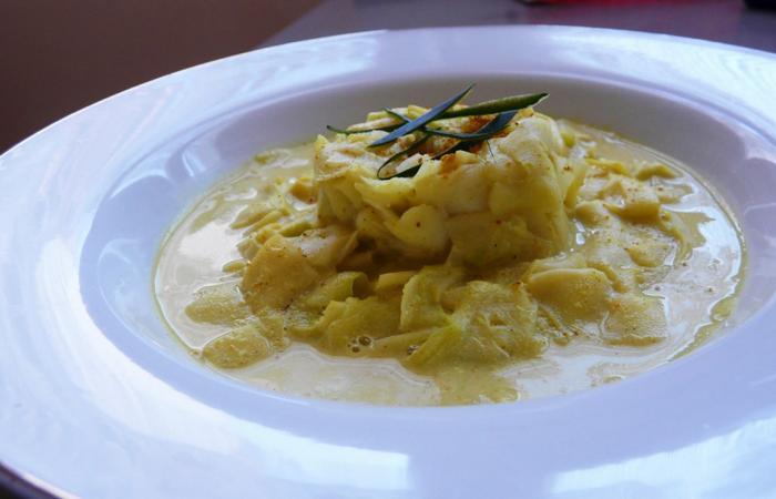 R�gime Dukan (recette minceur) : Tagliatelle de courgette sur lit de curry #dukan https://www.proteinaute.com/recette-tagliatelle-de-courgette-sur-lit-de-curry-4851.html