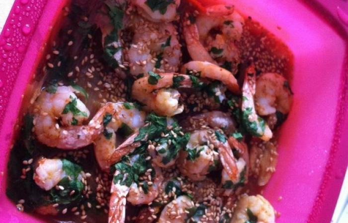 Rgime Dukan (recette minceur) : Papillotes de crevettes sauce pice et ssame #dukan https://www.proteinaute.com/recette-papillotes-de-crevettes-sauce-epicee-et-sesame-4960.html