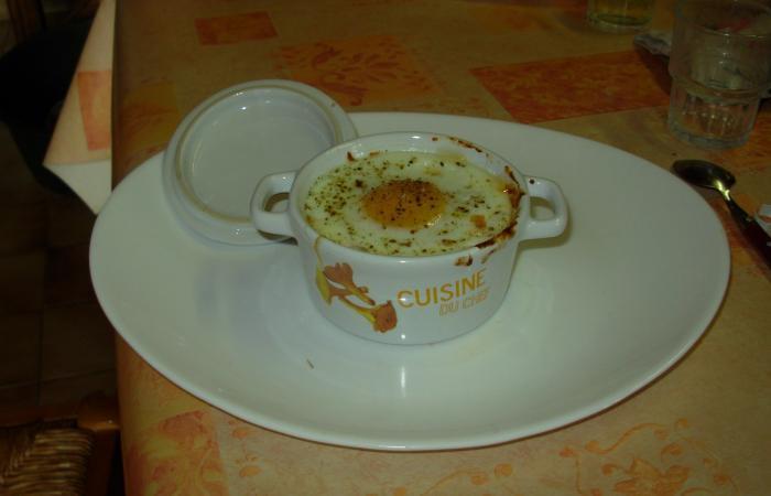Régime Dukan (recette minceur) : Oeufs cocotte à la ratatouille #dukan https://www.proteinaute.com/recette-oeufs-cocotte-a-la-ratatouille-5040.html