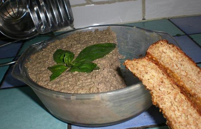 Rgime Dukan (recette minceur) : Terrine Foie de Volaille balsamiqu  #dukan https://www.proteinaute.com/recette-terrine-foie-de-volaille-balsamique-5098.html
