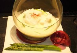 Recette Dukan : Iles flottantes salées à la crème d'asperges