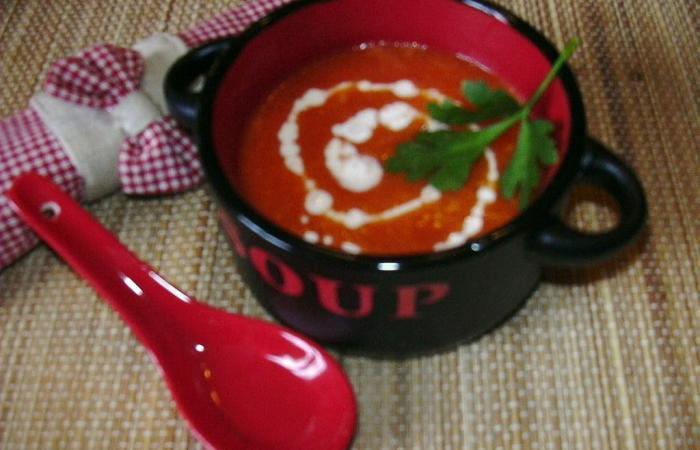 Régime Dukan (recette minceur) : Velouté Provençal #dukan https://www.proteinaute.com/recette-veloute-provencal-5183.html
