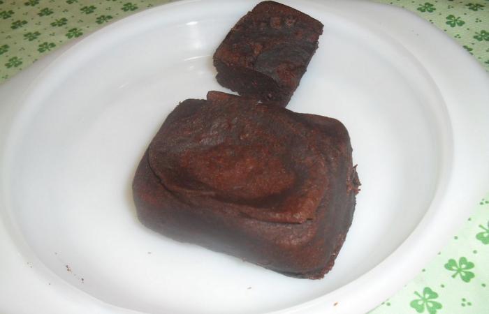 R�gime Dukan (recette minceur) : Moelleux au chocolat sans son  #dukan https://www.proteinaute.com/recette-moelleux-au-chocolat-sans-son-5250.html
