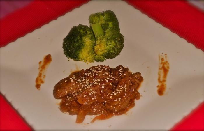 R�gime Dukan (recette minceur) : Saut� de boeuf caram�lis� et bouquet de brocoli vapeur #dukan https://www.proteinaute.com/recette-saute-de-boeuf-caramelise-et-bouquet-de-brocoli-vapeur-5369.html