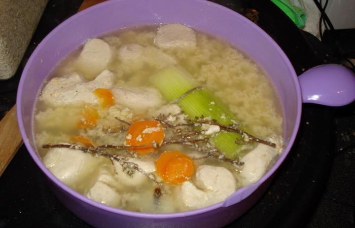 R�gime Dukan (recette minceur) : Waterzooi de poulet d�licieux #dukan https://www.proteinaute.com/recette-waterzooi-de-poulet-delicieux-5481.html
