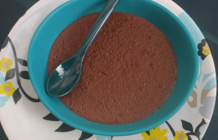 R�gime Dukan (recette minceur) : Cr�me tropezienne au chocolat #dukan https://www.proteinaute.com/recette-creme-tropezienne-au-chocolat-5506.html