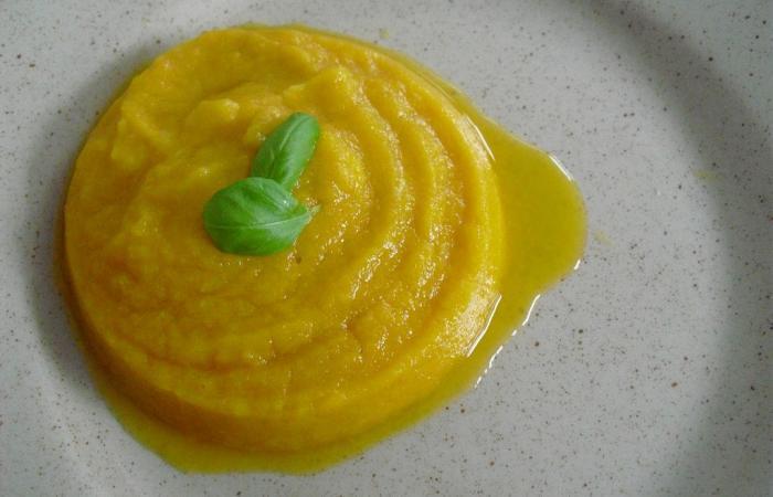 Régime Dukan (recette minceur) : Purée de carotte au cumin #dukan https://www.proteinaute.com/recette-puree-de-carotte-au-cumin-5573.html