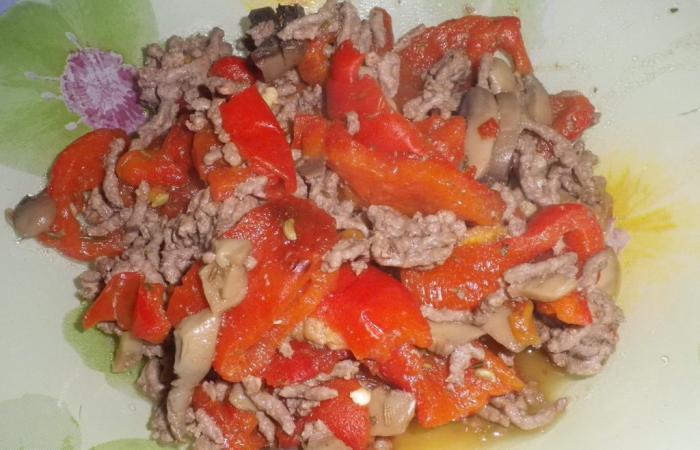 Rgime Dukan (recette minceur) : Poivron  la viande hache #dukan https://www.proteinaute.com/recette-poivron-a-la-viande-hachee-5645.html