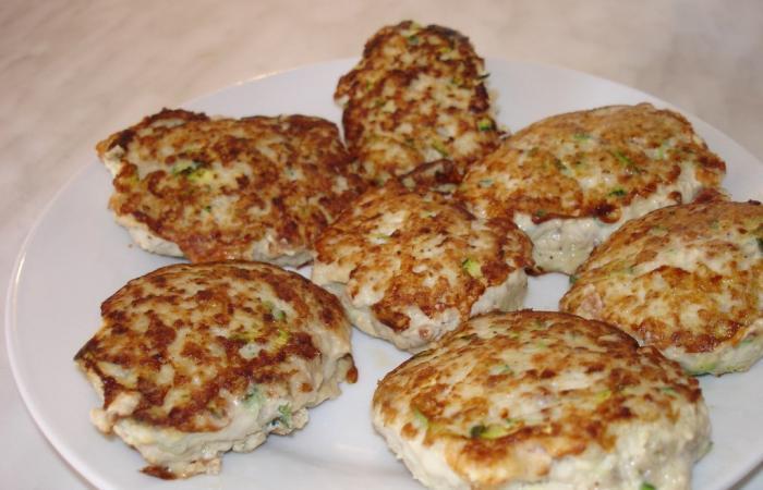 R�gime Dukan (recette minceur) : Boulettes moelleuses � la courgette #dukan https://www.proteinaute.com/recette-boulettes-moelleuses-a-la-courgette-5679.html