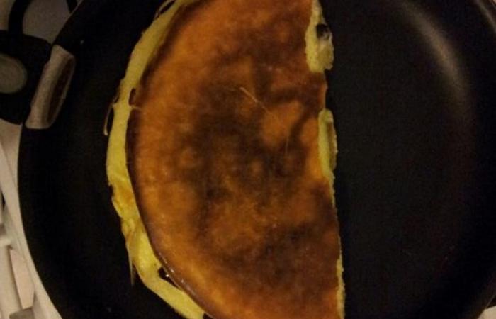 Régime Dukan (recette minceur) : Omelette au sucre qui déchire #dukan https://www.proteinaute.com/recette-omelette-au-sucre-qui-dechire-5875.html