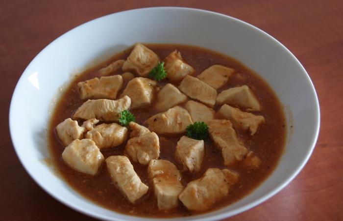 Filet de poulet sauce tomate �pic�e
