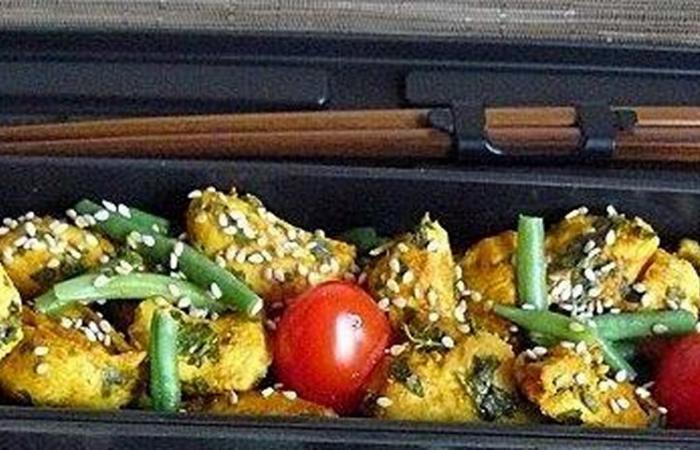 R�gime Dukan (recette minceur) : Poulet au curcuma �pic�s et haricots vert  #dukan https://www.proteinaute.com/recette-poulet-au-curcuma-epices-et-haricots-vert-6065.html