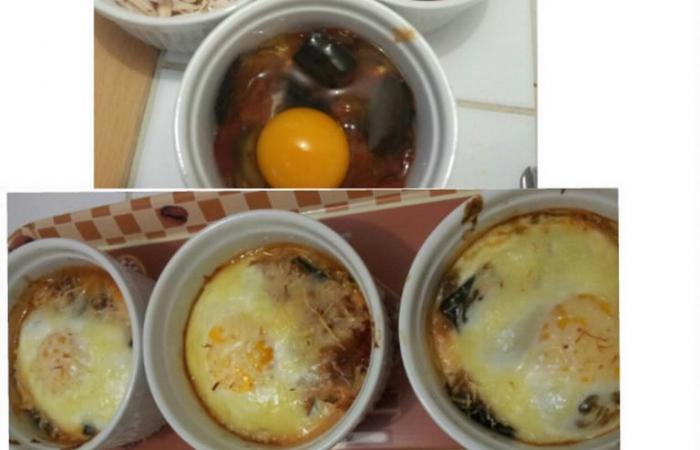 Régime Dukan (recette minceur) : Oeufs-cocotte poulet-ratatouille #dukan https://www.proteinaute.com/recette-oeufs-cocotte-poulet-ratatouille-6081.html