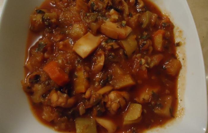 R�gime Dukan (recette minceur) : Soupe �paisse aux seiches #dukan https://www.proteinaute.com/recette-soupe-epaisse-aux-seiches-6087.html