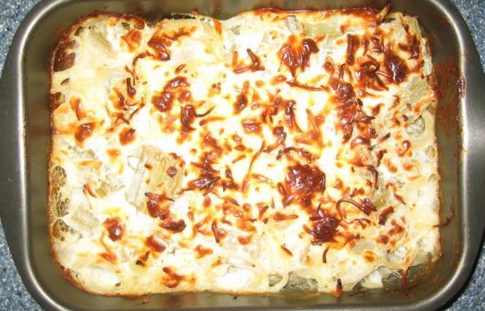 R�gime Dukan (recette minceur) : Gratin de cardons #dukan https://www.proteinaute.com/recette-gratin-de-cardons-6256.html