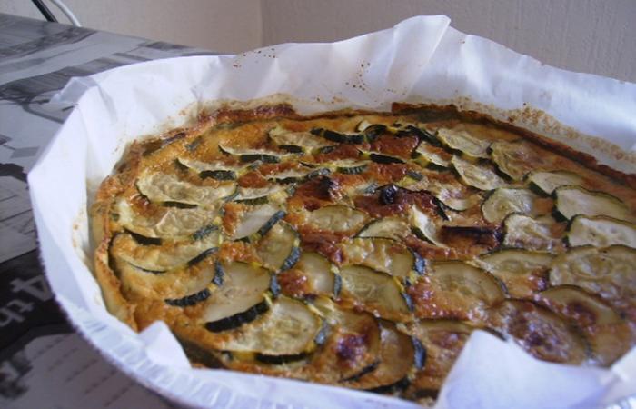 Régime Dukan (recette minceur) : Tarte fine aux légumes du soleil #dukan https://www.proteinaute.com/recette-tarte-fine-aux-legumes-du-soleil-6289.html