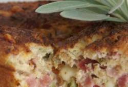 Recette Dukan : Cake jambon sauge et cornichon