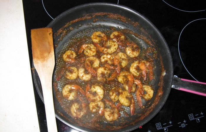 R�gime Dukan (recette minceur) : Crevette sauce m�diterran�e #dukan https://www.proteinaute.com/recette-crevette-sauce-mediterranee-660.html