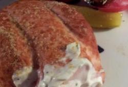 Recette Dukan : Filet de dinde farcie avec tomate cerise au fromage ail et fines herbes