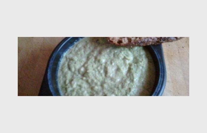 Rgime Dukan (recette minceur) : Guacamole de brocolis #dukan https://www.proteinaute.com/recette-guacamole-de-brocolis-6865.html