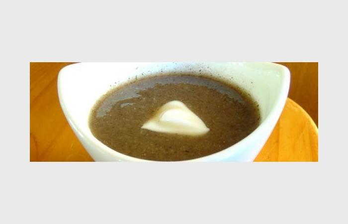 Régime Dukan (recette minceur) : Soupe aux champignons #dukan https://www.proteinaute.com/recette-soupe-aux-champignons-6878.html