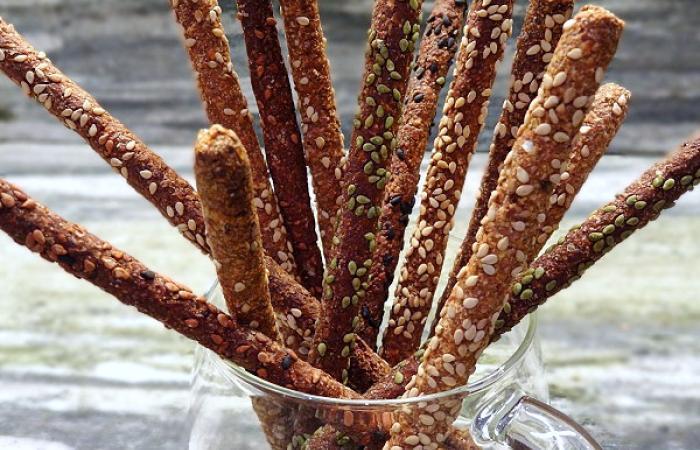 Régime Dukan (recette minceur) : Gressins #dukan https://www.proteinaute.com/recette-gressins-6951.html