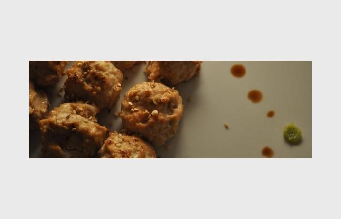 Régime Dukan (recette minceur) : Yakitori de boulettes de poulet #dukan https://www.proteinaute.com/recette-yakitori-de-boulettes-de-poulet-7179.html