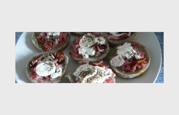 Rgime Dukan (recette minceur) : Fonds d'artichauts farcis faon pizza #dukan https://www.proteinaute.com/recette-fonds-d-artichauts-farcis-facon-pizza-7379.html