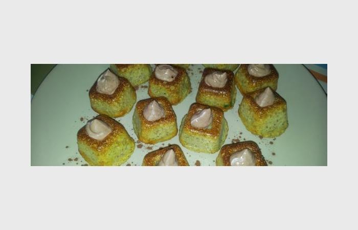 Rgime Dukan (recette minceur) : Petites bouches pistache/chocolat #dukan https://www.proteinaute.com/recette-petites-bouchees-pistache-chocolat-7446.html