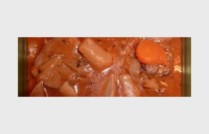 Régime Dukan (recette minceur) : Langue de boeuf aux petits légumes #dukan https://www.proteinaute.com/recette-langue-de-boeuf-aux-petits-legumes-7529.html