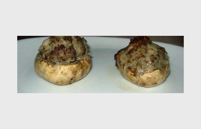 Rgime Dukan (recette minceur) : Champignons farcis #dukan https://www.proteinaute.com/recette-champignons-farcis-7650.html