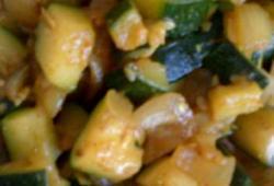 Recette Dukan&nbsp;: Courgettes et ses petites oignons