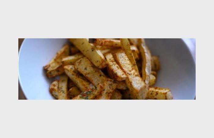 Rgime Dukan (recette minceur) : Frites de panais faon potatoes #dukan https://www.proteinaute.com/recette-frites-de-panais-facon-potatoes-7778.html