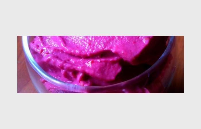 Rgime Dukan (recette minceur) : Crme glace  la framboise en 30 sec chrono #dukan https://www.proteinaute.com/recette-creme-glacee-a-la-framboise-en-30-sec-chrono-7790.html