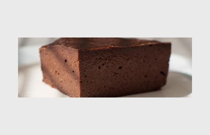 Régime Dukan (recette minceur) : Brownie fondant #dukan https://www.proteinaute.com/recette-brownie-fondant-7827.html