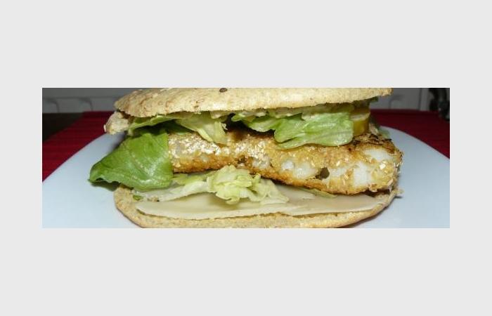 R�gime Dukan (recette minceur) : Royal Filet O Fish -  burger au poisson (cabillaud) #dukan https://www.proteinaute.com/recette-royal-filet-o-fish-burger-au-poisson-cabillaud-7845.html