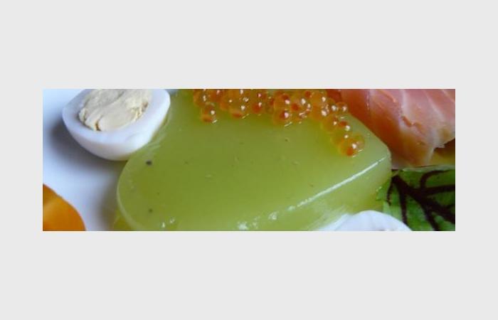 Rgime Dukan (recette minceur) : Gele de concombre  #dukan https://www.proteinaute.com/recette-gelee-de-concombre-7902.html