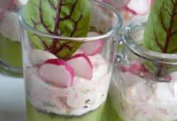 Recette Dukan : Verrine de gelée de concombre à la crème de saumon fumé 