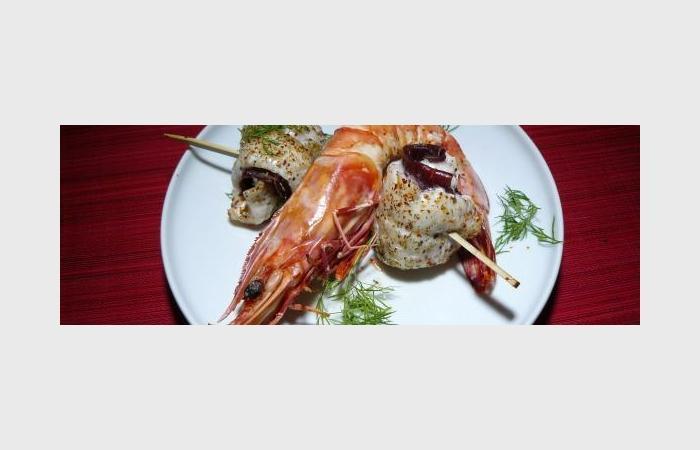 Rgime Dukan (recette minceur) : Filet de daurade entre terre et mer (roul de Grison et crevette) #dukan https://www.proteinaute.com/recette-filet-de-daurade-entre-terre-et-mer-roule-de-grison-et-crevette-7933.html