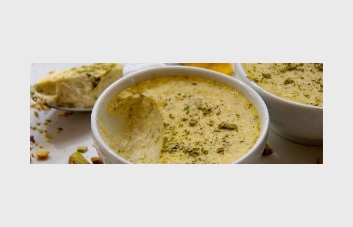 R�gime Dukan (recette minceur) : Cr�me br�l�e matcha pistache #dukan https://www.proteinaute.com/recette-creme-brulee-matcha-pistache-8152.html