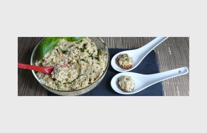 R�gime Dukan (recette minceur) : Tofunade aux artichauts et tomates s�ch�es marin�es #dukan https://www.proteinaute.com/recette-tofunade-aux-artichauts-et-tomates-sechees-marinees-8245.html