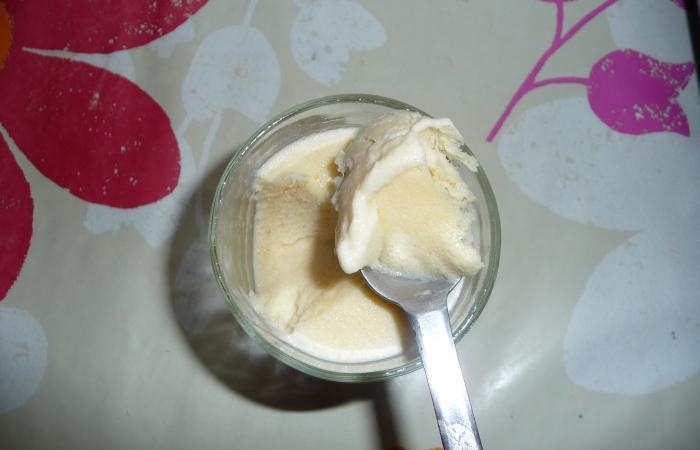 Régime Dukan (recette minceur) : Parfait glacé Dukan à la vanille #dukan https://www.proteinaute.com/recette-parfait-glace-dukan-a-la-vanille-83.html