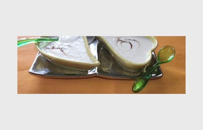 Régime Dukan (recette minceur) : Crème soyeuse vanille caramel aux pépites caramel #dukan https://www.proteinaute.com/recette-creme-soyeuse-vanille-caramel-aux-pepites-caramel-8305.html