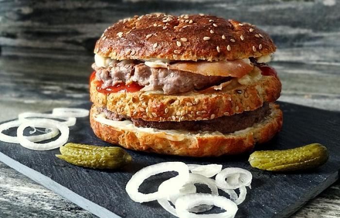 Régime Dukan (recette minceur) : Ze perfect PP cheeseburger #dukan https://www.proteinaute.com/recette-ze-perfect-pp-cheeseburger-8340.html