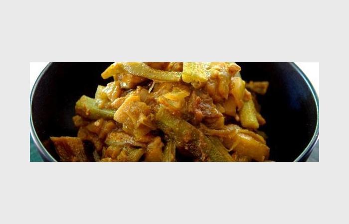 R�gime Dukan (recette minceur) : Colombo d'aubergine aux gombos #dukan https://www.proteinaute.com/recette-colombo-d-aubergine-aux-gombos-8361.html
