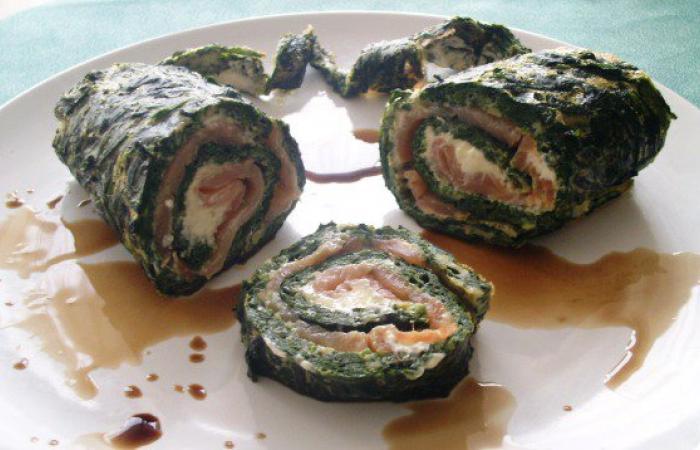 R�gime Dukan (recette minceur) : Roul� �pinard/saumon fum� #dukan https://www.proteinaute.com/recette-roule-epinard-saumon-fume-846.html