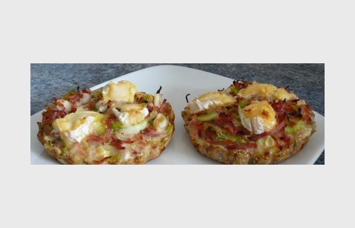 R�gime Dukan (recette minceur) : Quiche aux poireaux jambon fum� et St Pierrellin #dukan https://www.proteinaute.com/recette-quiche-aux-poireaux-jambon-fume-et-st-pierrellin-8515.html