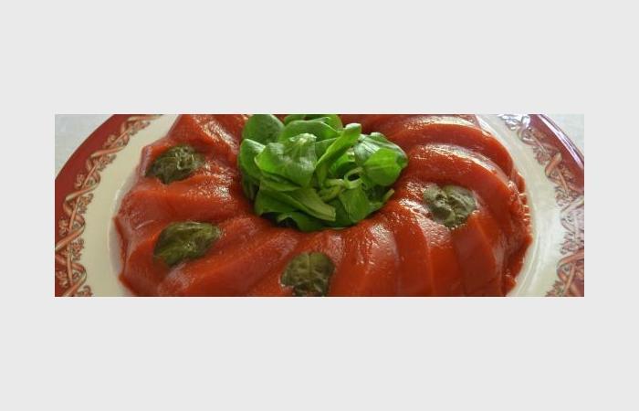 Régime Dukan (recette minceur) : Couronne de tomate et  basilic #dukan https://www.proteinaute.com/recette-couronne-de-tomate-et-basilic-8711.html