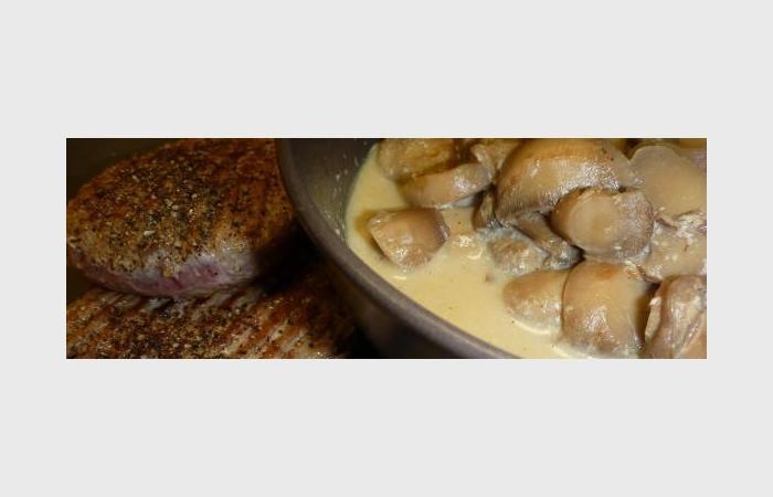 Rgime Dukan (recette minceur) : Champignons gourmands et ses steacks de veau #dukan https://www.proteinaute.com/recette-champignons-gourmands-et-ses-steacks-de-veau-8719.html