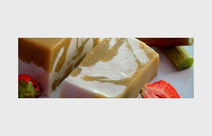 Rgime Dukan (recette minceur) : Terrine marbre  la rhubarbe (au tofu soyeux sans oeuf) #dukan https://www.proteinaute.com/recette-terrine-marbree-a-la-rhubarbe-au-tofu-soyeux-sans-oeuf-8781.html
